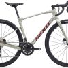 Giant Revolt Advanced 2 2024 - Hvid